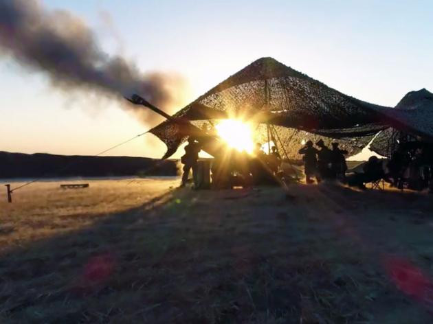 Αμερικανοί πεζοναύτες βάλλουν με πολυβόλα εναντίον των τζιχαντιστών στη Συρία (βίντεο)